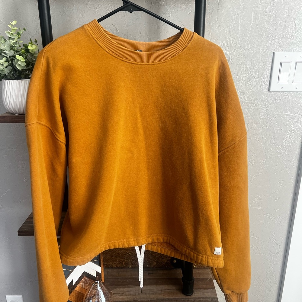 Vuori Golden Sweatshirt